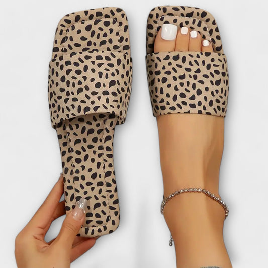 Flache Pantofel